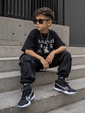 Nike Zoom Freak 2 Youth Sneakers Black White Giannis Shoes 2Y
